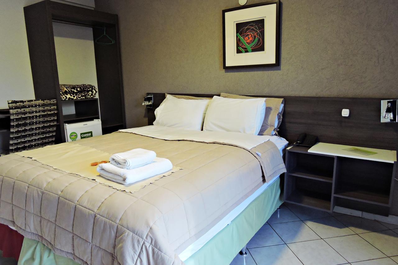 Hotel Piro'Y Presidente Franco 외부 사진