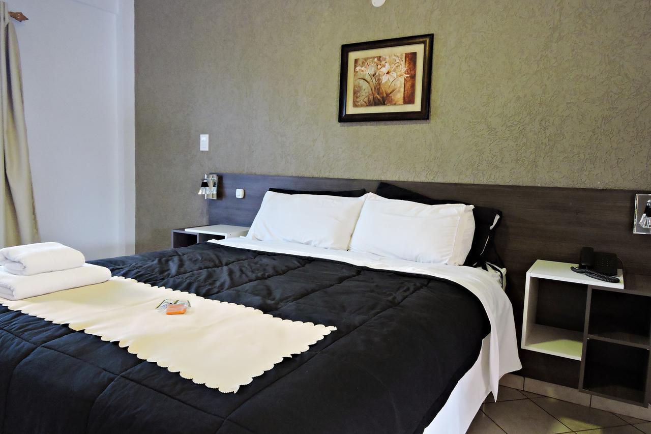 Hotel Piro'Y Presidente Franco 외부 사진